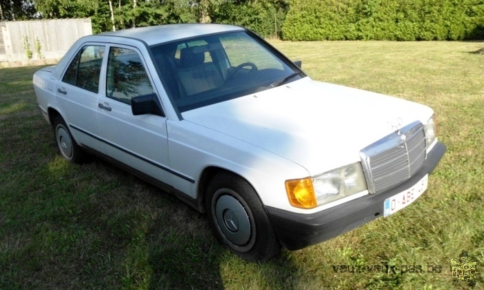 MERCEDES 190D - 1986 - 226.000 km - 2.500 €