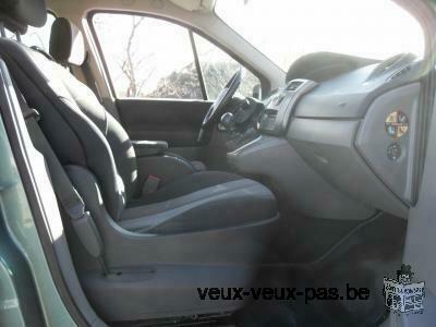 Renault megane 1.9 dci 120 mod 07/2005 Bon Etat