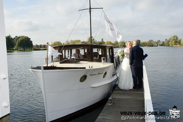 Photographe propose service reportage de votre mariage