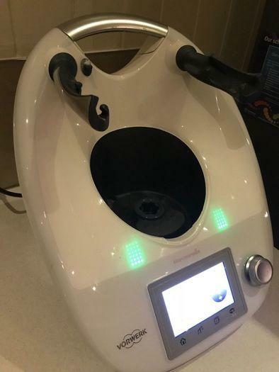 THERMOMIX TM5 NEUF AVEC ACCESSOIRES neuf, Corte