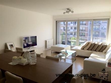 Superbe appartement de +/-85M² 2 chambres