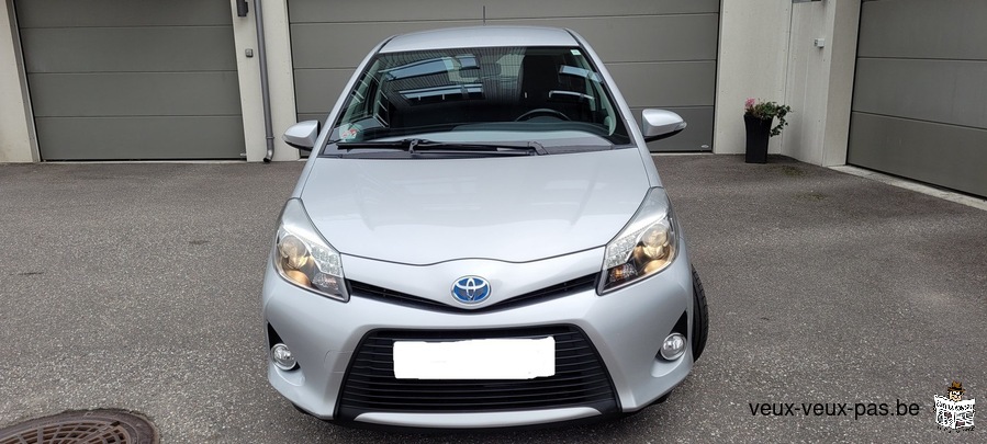 Toyota Yaris 1.5 Hybrid Model Year: 2012