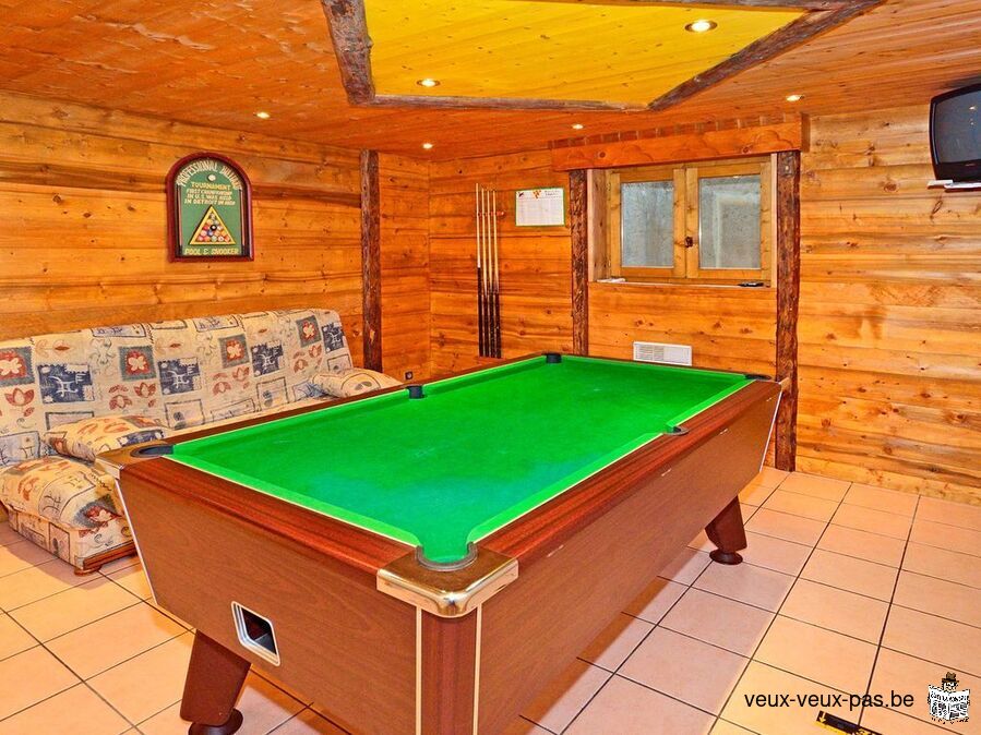 Chalet savoyard de 19 lits de haut standing avec sauna et Jacuzzi