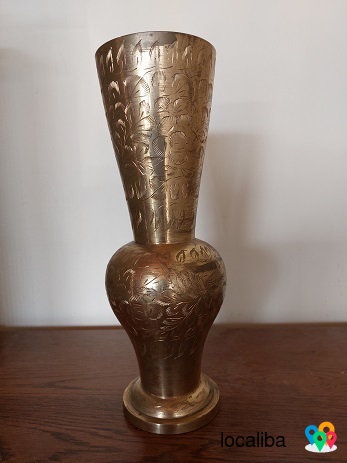 Vase en cuivre