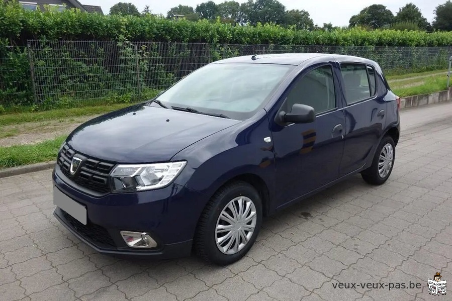 Dacia Sandero Sce 75/Climatisation / Pneus toutes saisons neufs