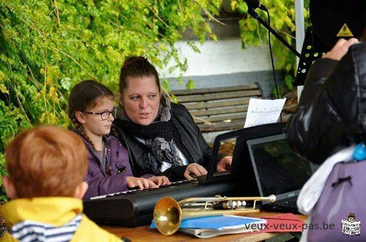 Cours piano, guitare, ukulele pour les 2,5 à 99 ans