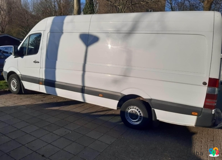 Mercedes Benz Sprinter to sell