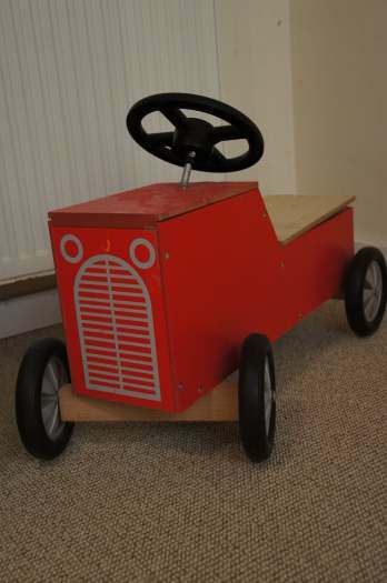 Camion de pompier en bois pour enfant