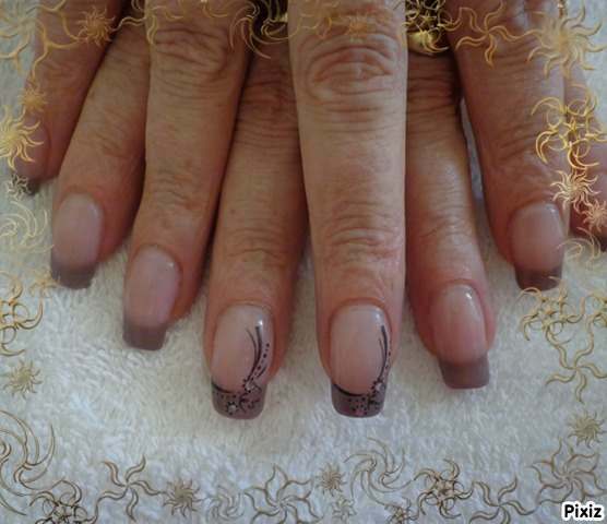 pose d ongle en gel