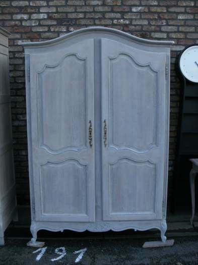 armoire deux portes en chêne cérusée