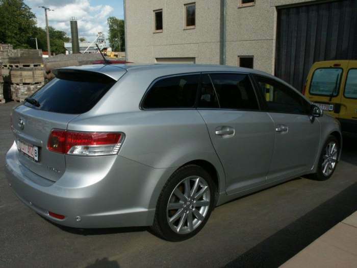 A VENDRE TOYOTA AVENSIS WAGON 2.2 D4D DPF PREMIUM PACK