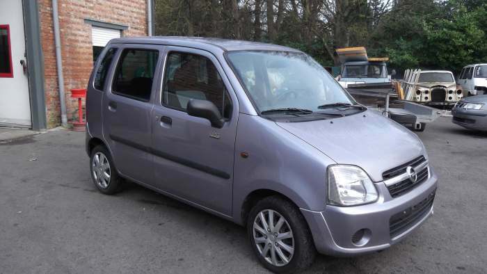 opel agila