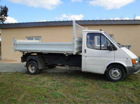 Camion Ford Tribenne