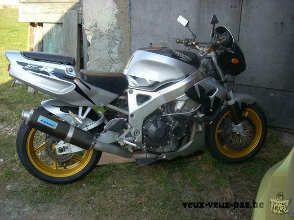 belle Honda 900 CBR