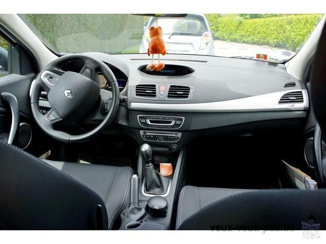 Renault MEGANE III 1.9 DCI 130 FAP DYNAMIQUE