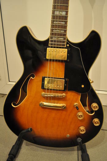 Guitare électrique Ibanez Artstar AS 120