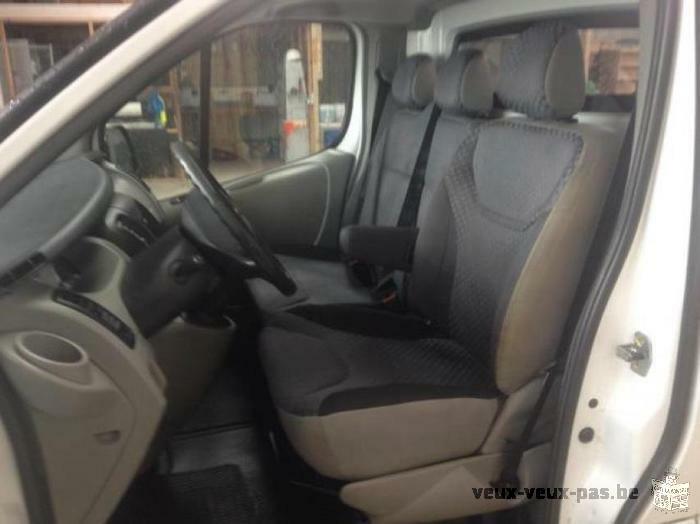 Renault Trafic fourgon grand confort l2h1 1200kg 2.0 dci 90