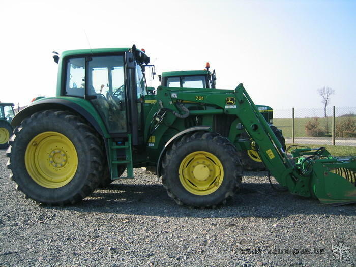 Tracteur John Deere 6820 Fourche Godets