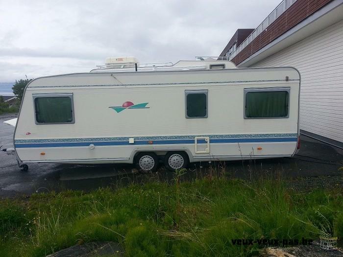 caravane Adria 613 UL à l'année 1997 5m40 x 2m20