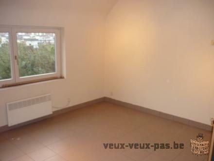 Appartement à louer à Tournai, 65 m² avec 1 chambre à 400 €