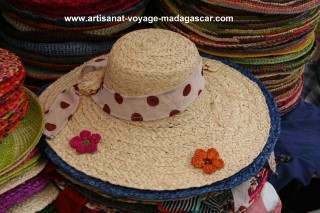 Chapeaux en fibres naturelles