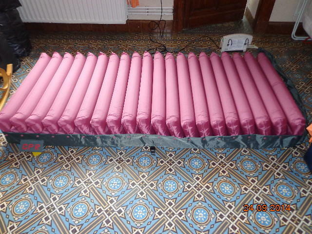 Matelas alternating avec compresseur tout neuf