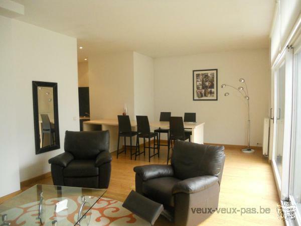 APPARTEMENT MEUBLE 1CHAMBRE DE 90M² sur BRUXELLES (Square Marie-Louise)