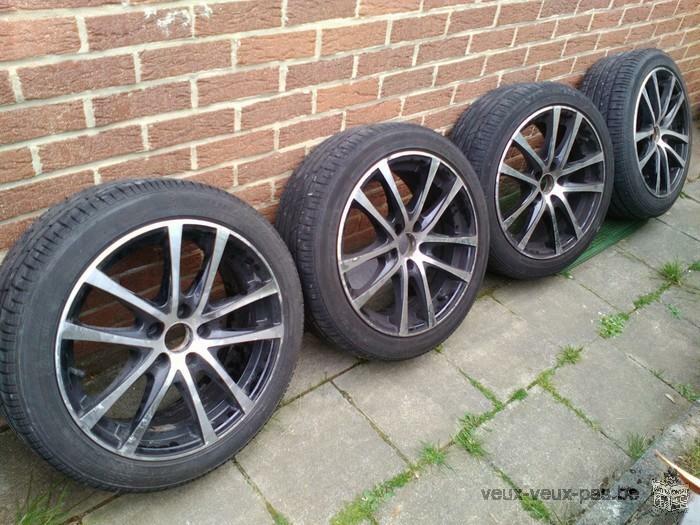 4 pneus Bridgestone + jantes