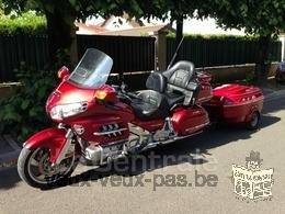 propose HONDA GL GOLDWING 18001800 58 000 km – 2004