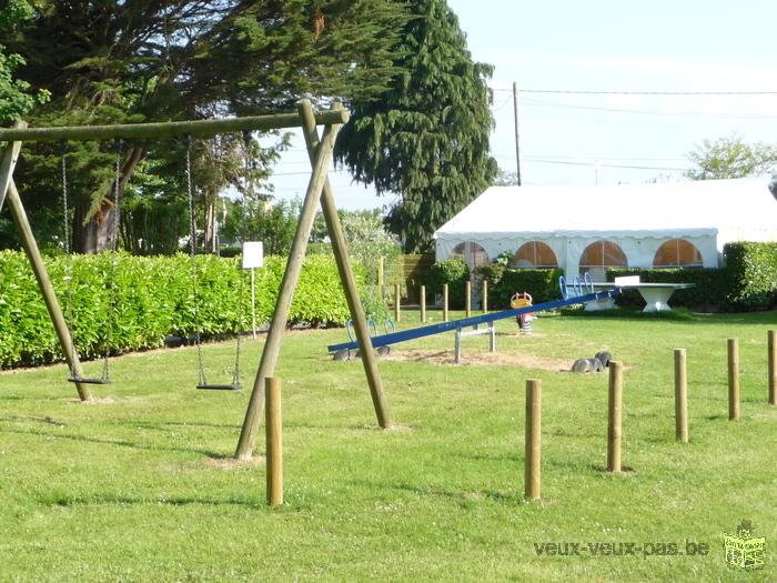 Location mobile-home tout confort dans camping calme, plages du débarquement, Normandie