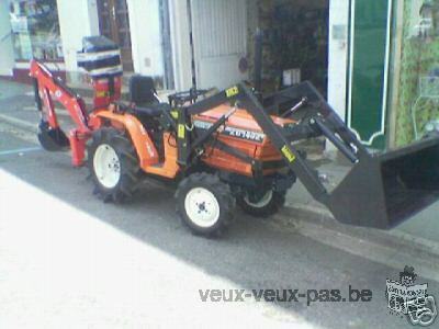 Micro tracteur kubota 21cv 4rm 3 cylindres +chargeur+pelle retro neuf diesel