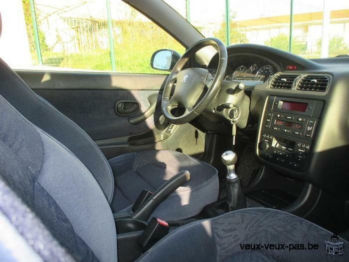 Peugeot 406 coupé 2.0 très bon état