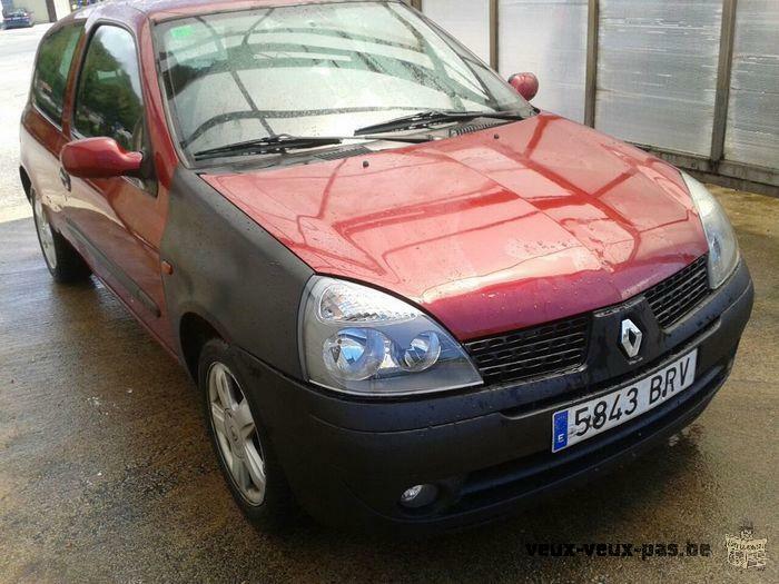 a vendre reanult clio sport dinamic