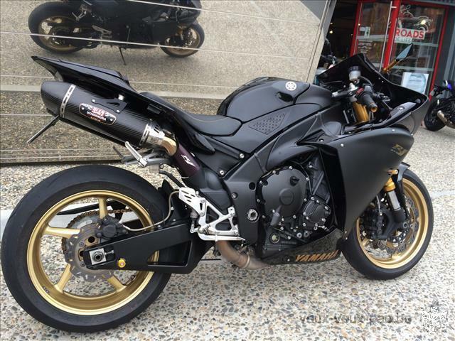 YAMAHA YZF 1000 R1 CROSS AVION