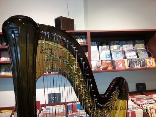 Harpe venus diplomat 47 cordes grand concert